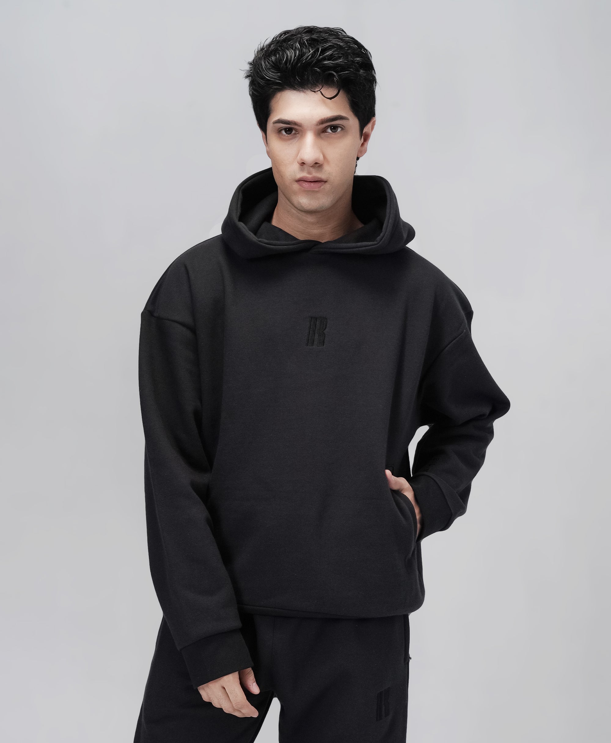 24.7 Hoodie - Just Black