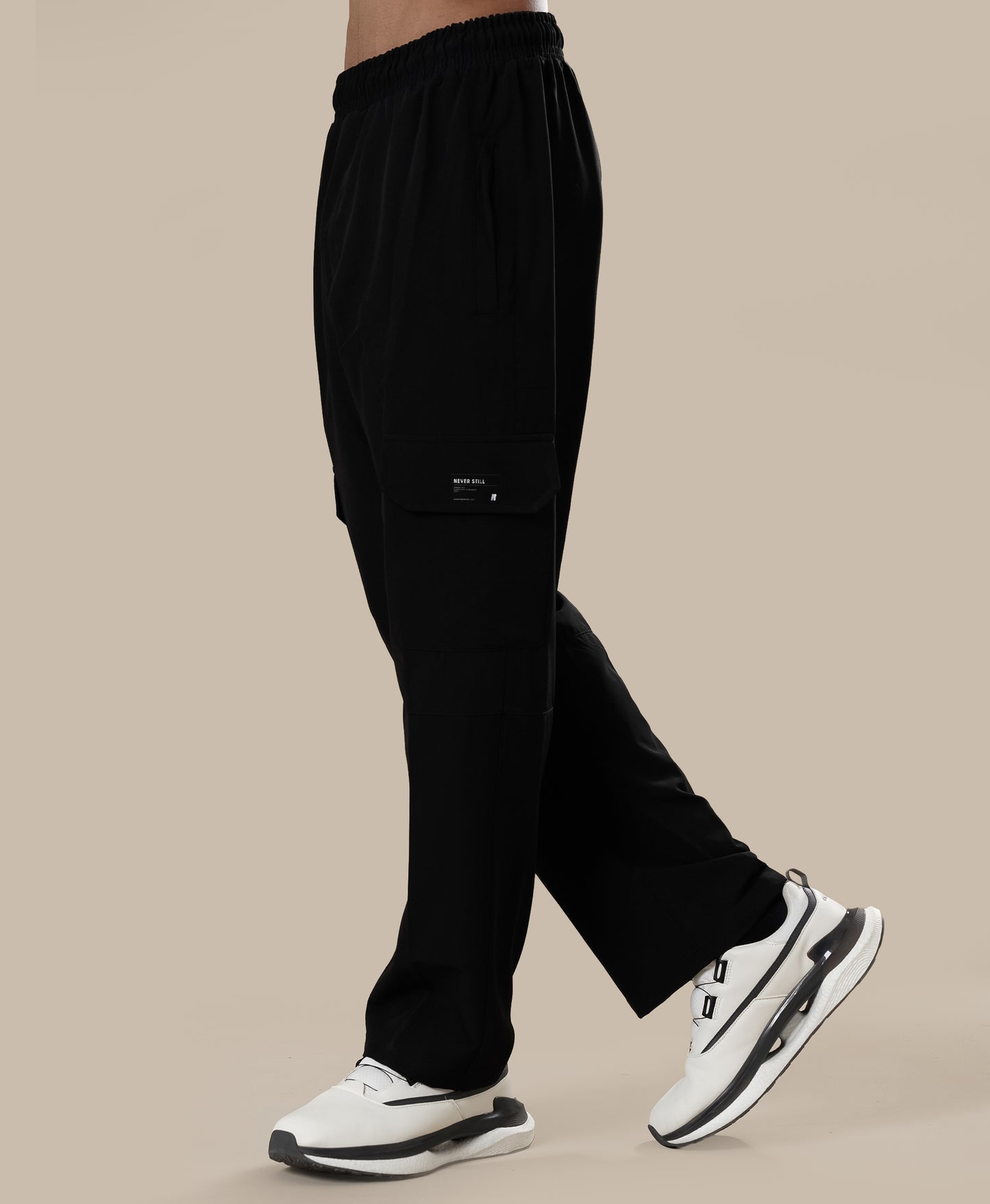 Engine Cargo Pants - Jet Black