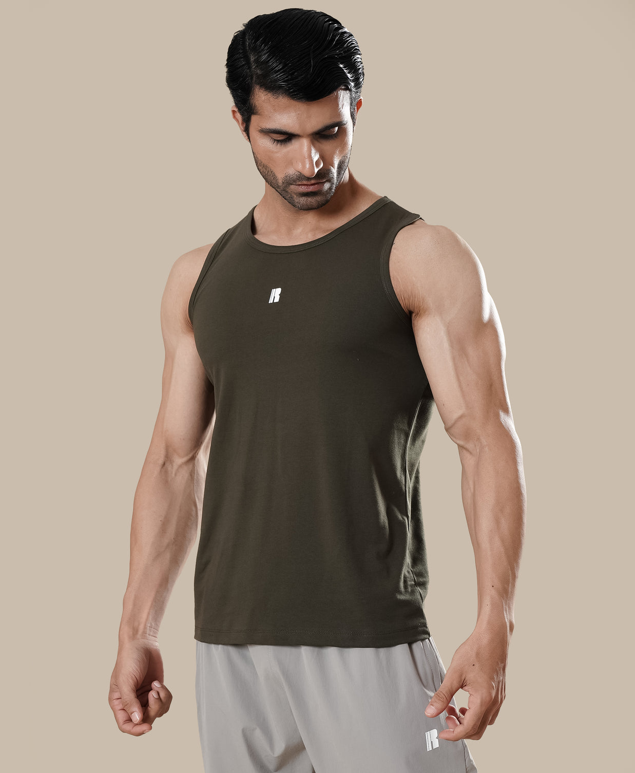 Essential Tank - Combat Green