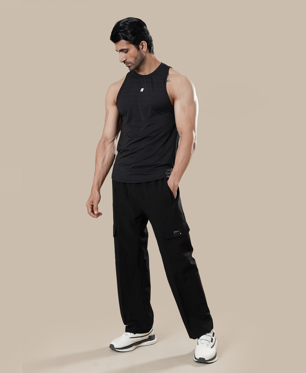 Air Tank - Black