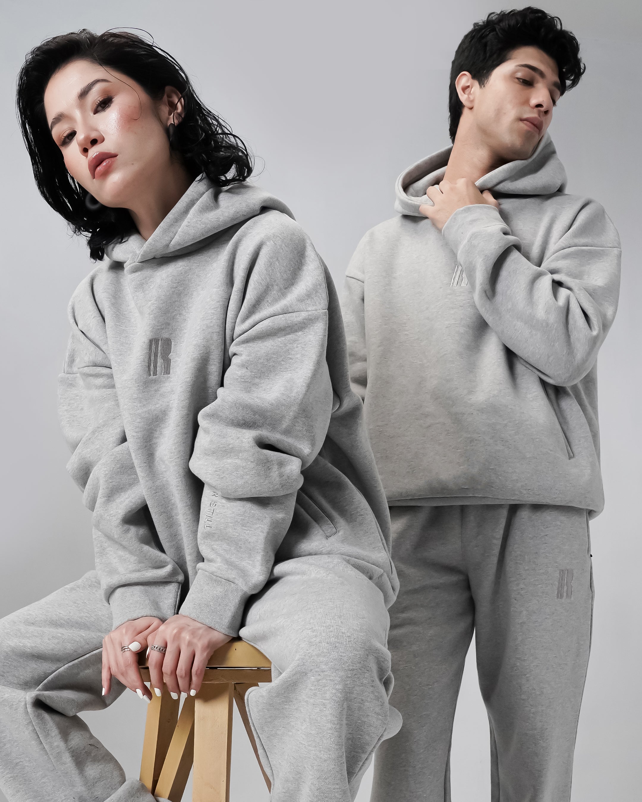 24.7 Hoodie - Cloud Grey