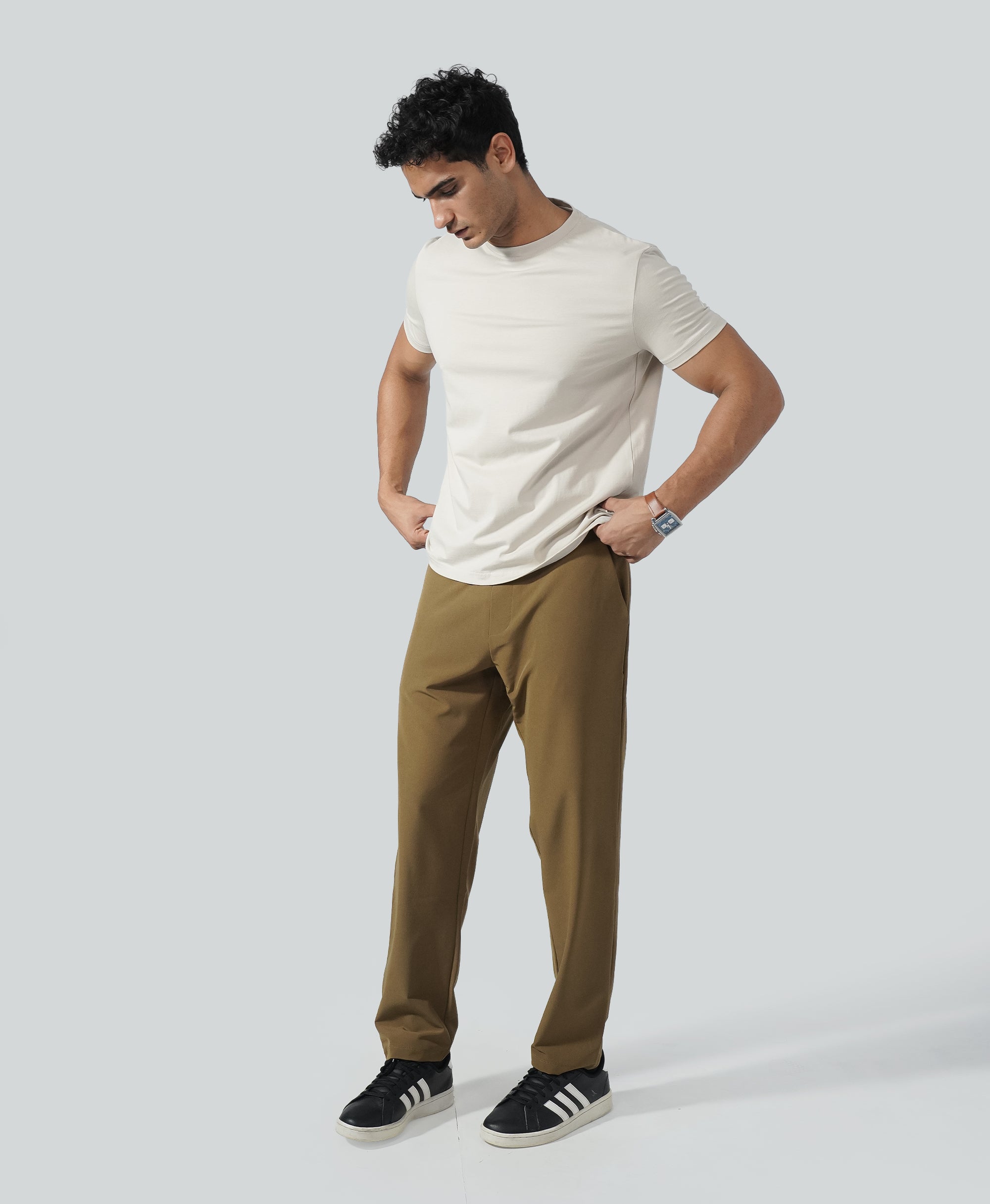 24.7 Tee - Sandstone