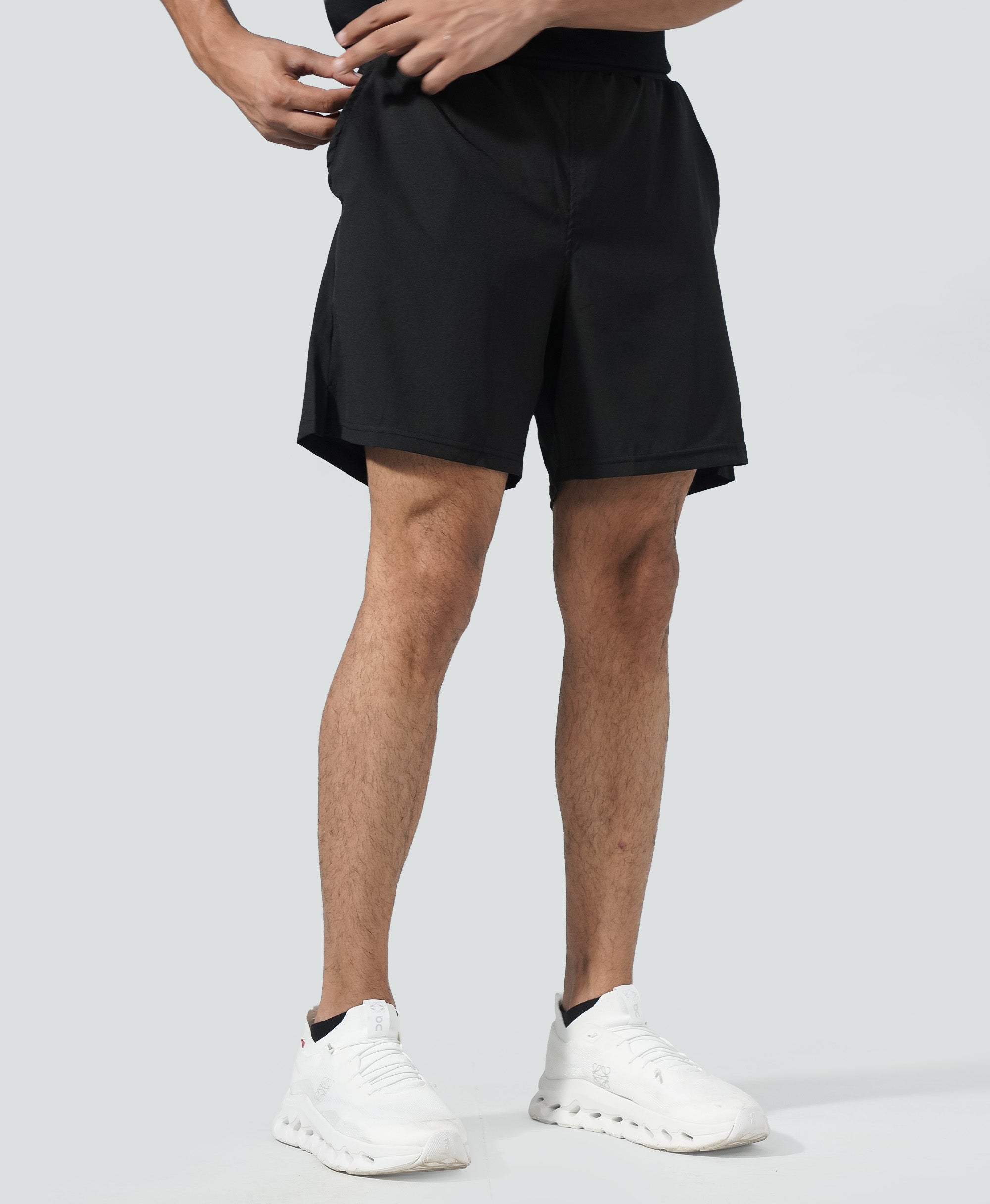 Mercurial Shorts - Just Black