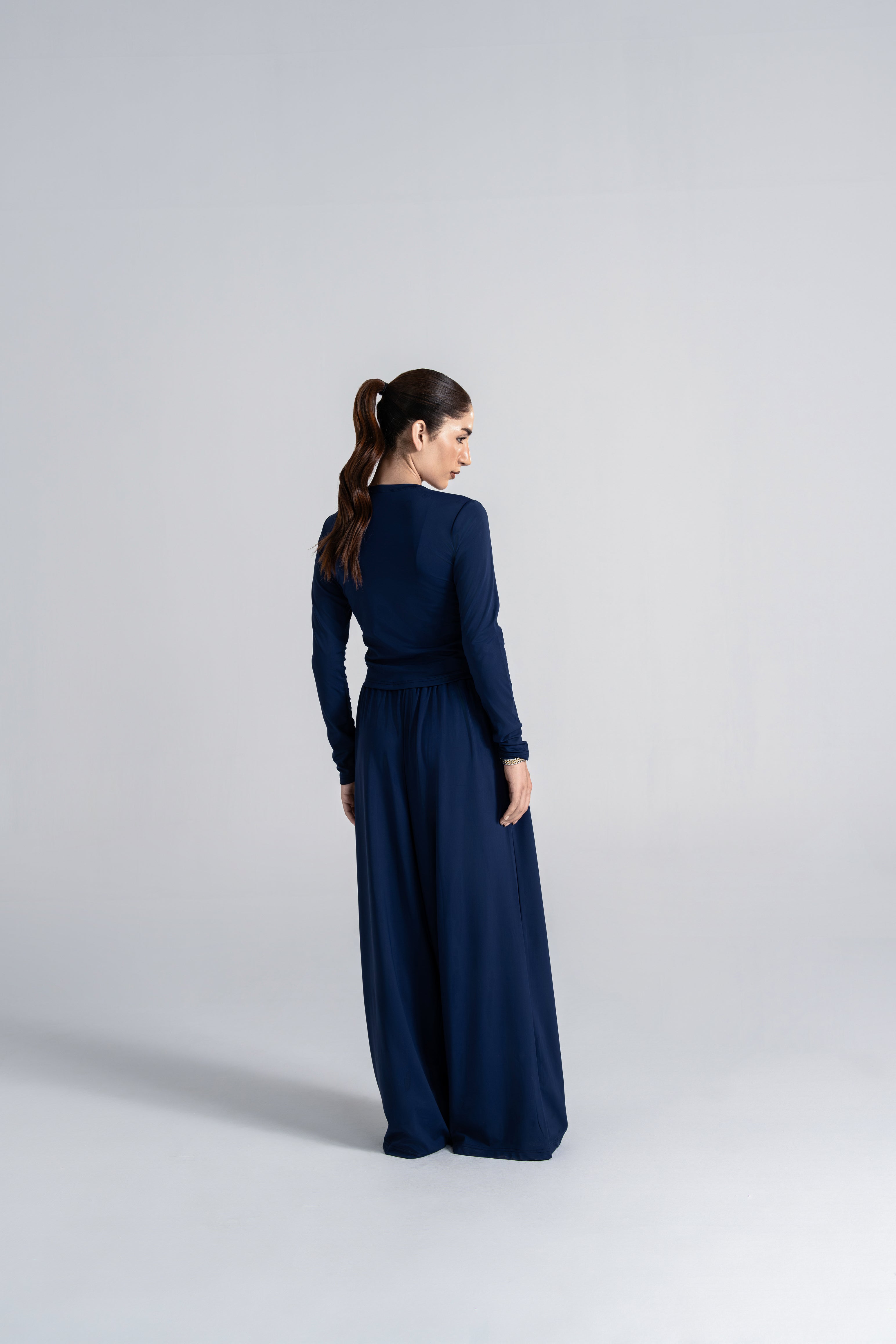 Bodyline Long Sleeve Tee - Midnight Navy