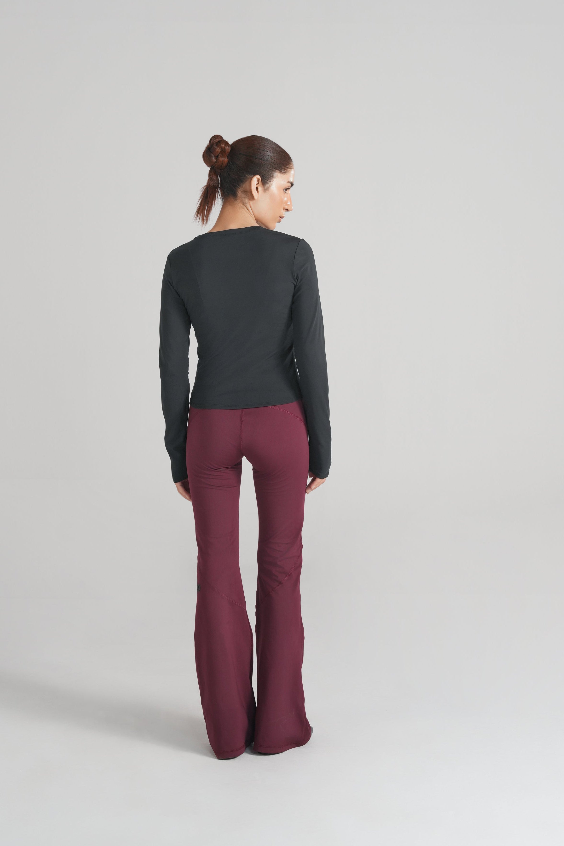 Bodyline Long Sleeve Tee - Jet Black