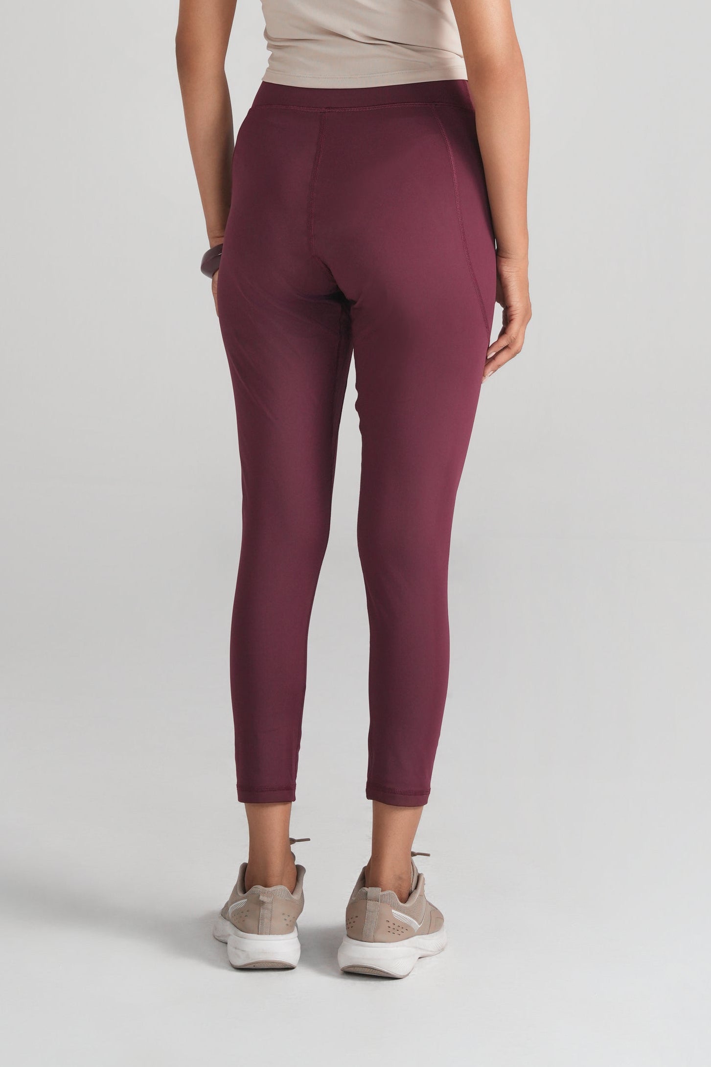 Form Legging - Burgundy