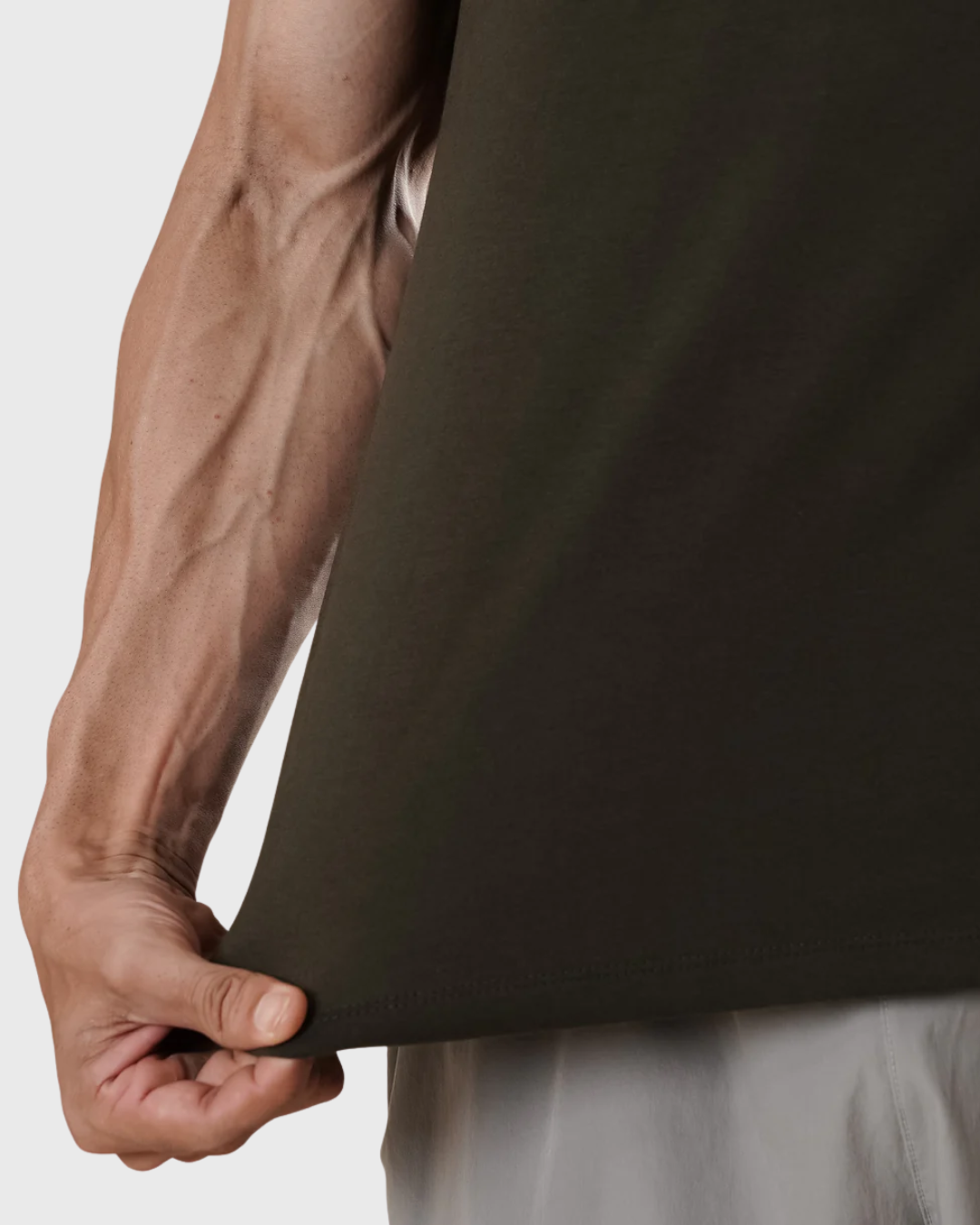 Essential Tank - Combat Green