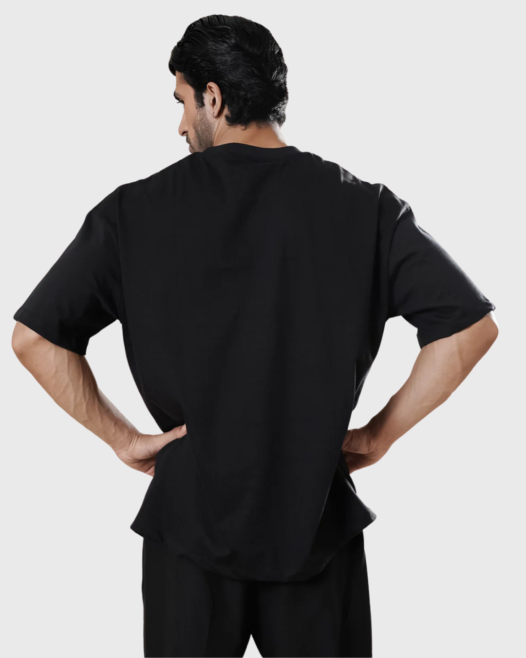 RAWAN Oversized Tee - Jet Black