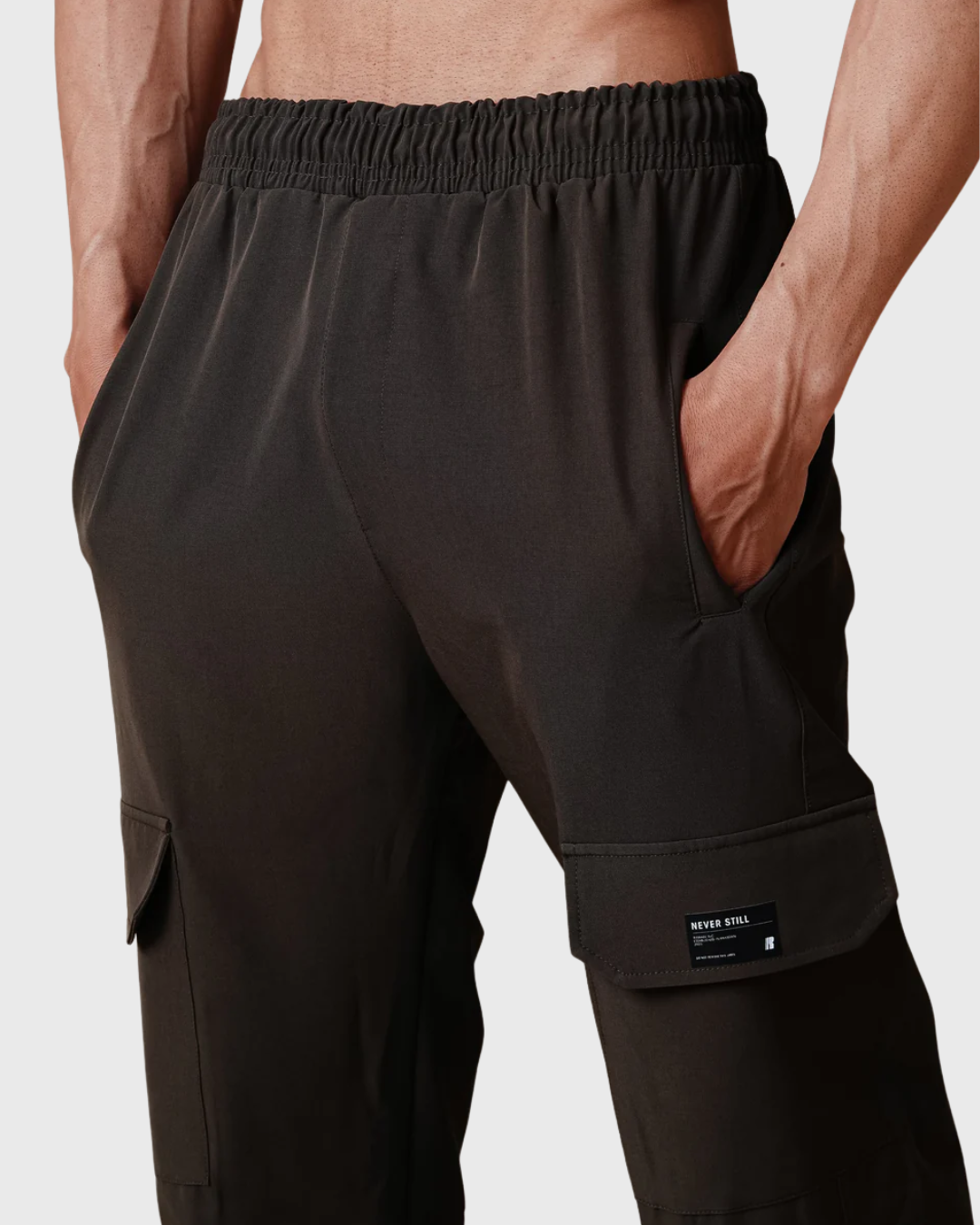 Engine Cargo Pants - Dark Olive