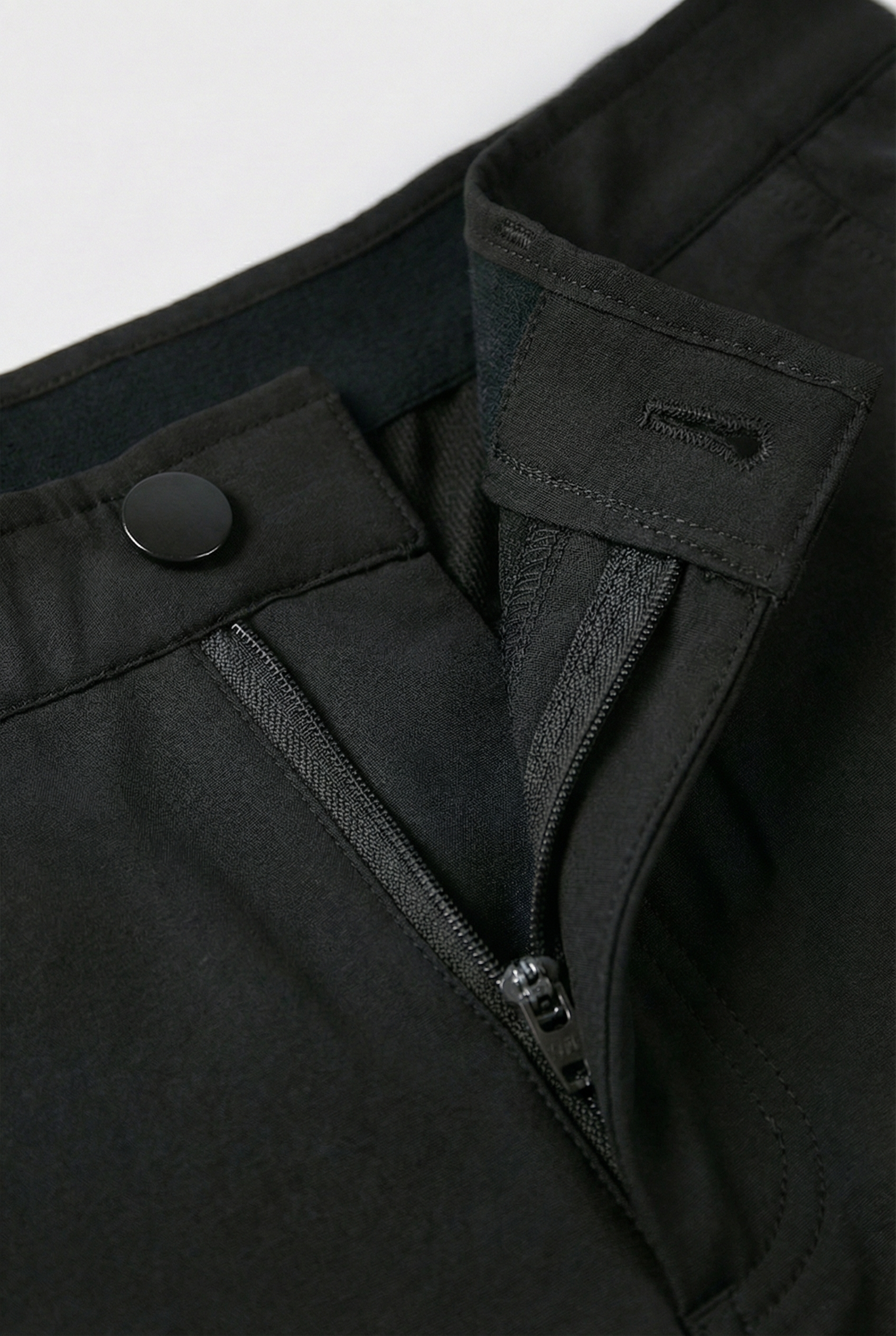 24.7 Pants - Just Black