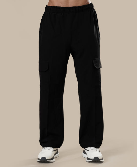 Engine Cargo Pants - Jet Black