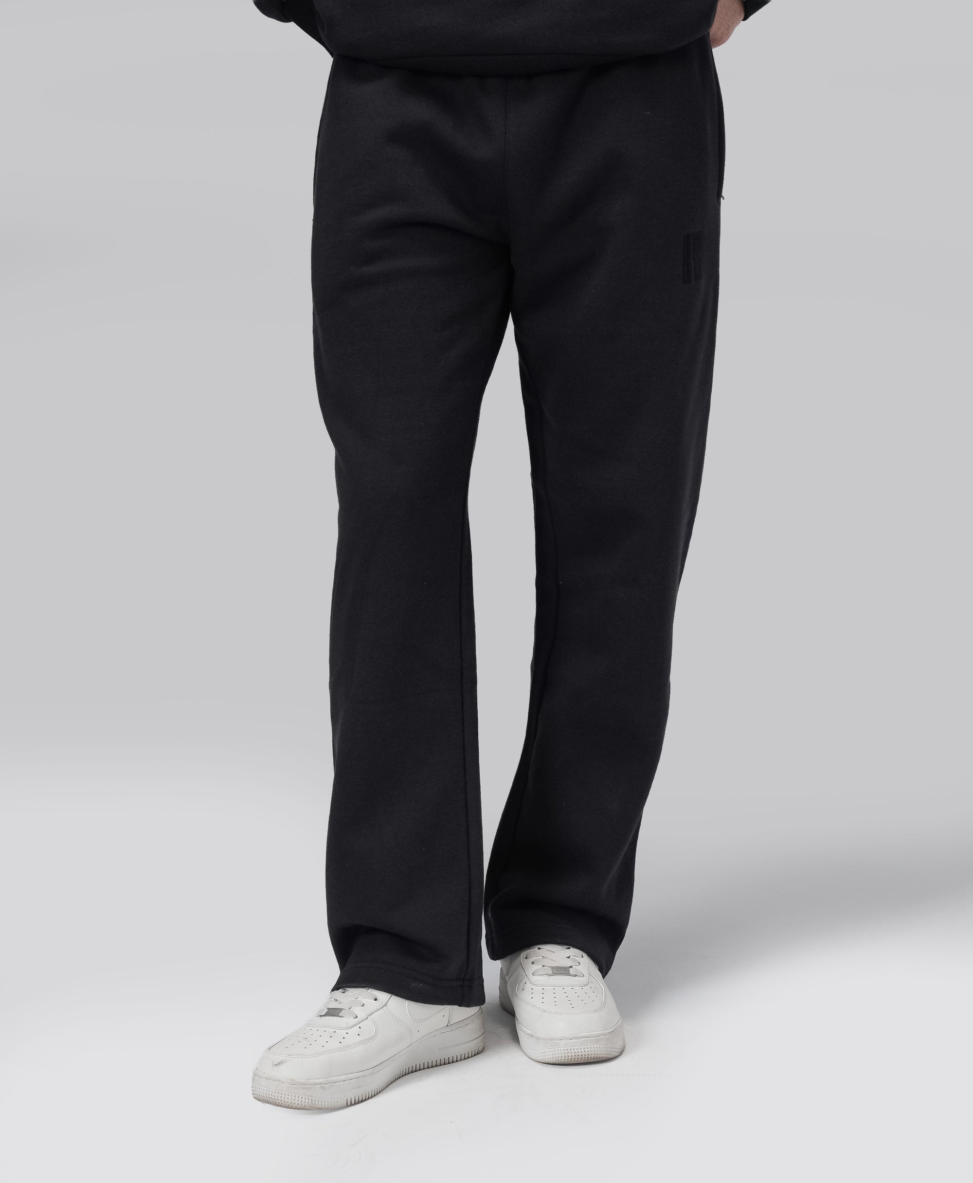 24.7 SweatPants - Just Black