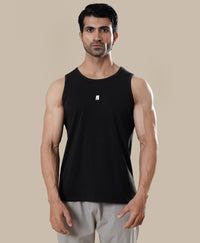 Essential Tank - Jet Black