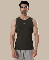 Essential Tank - Combat Green