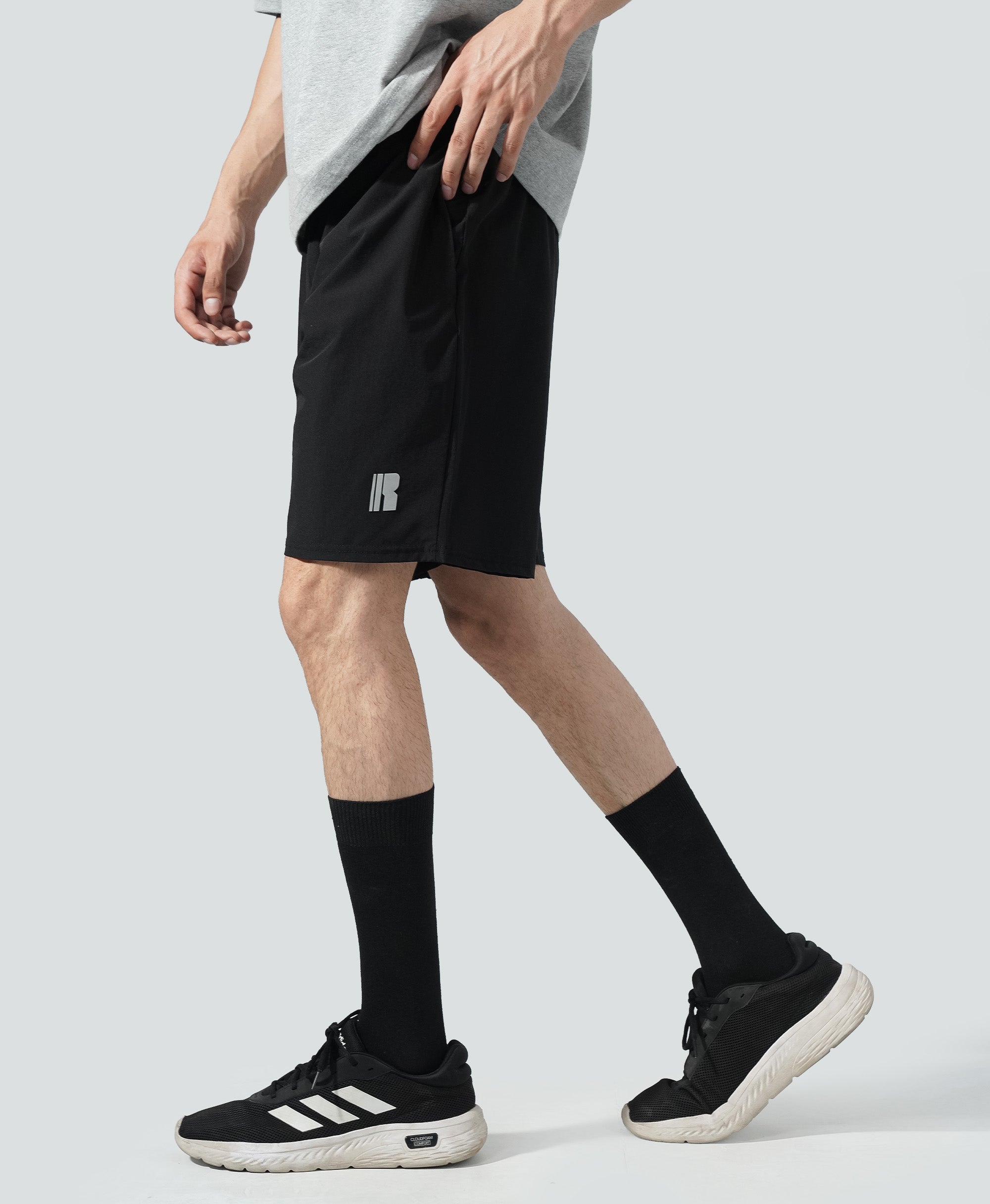 Onward Shorts - Jet Black