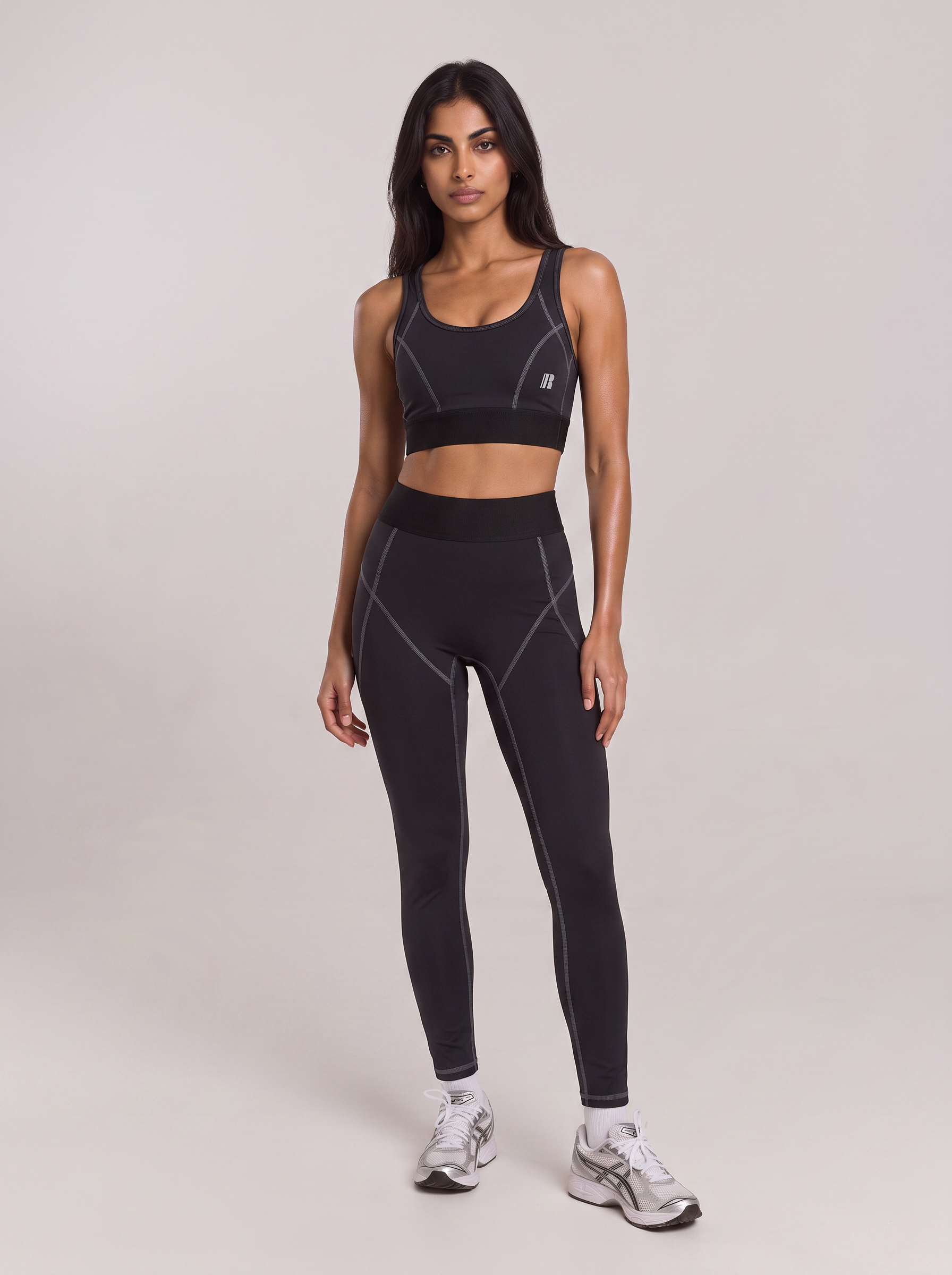 Outline Bra - Jet Black / Anthracite