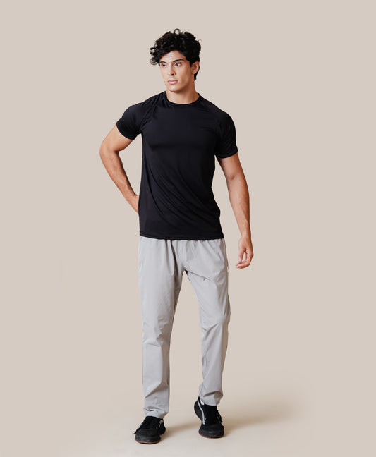 Kinetic Tee - Just Black