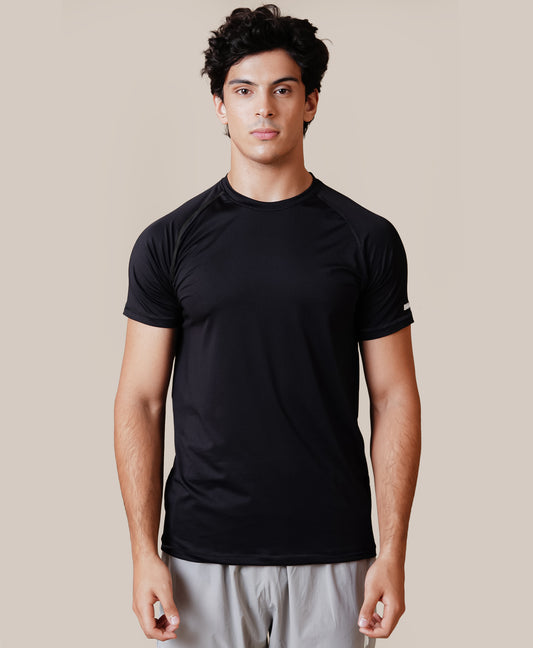 Kinetic Tee - Just Black