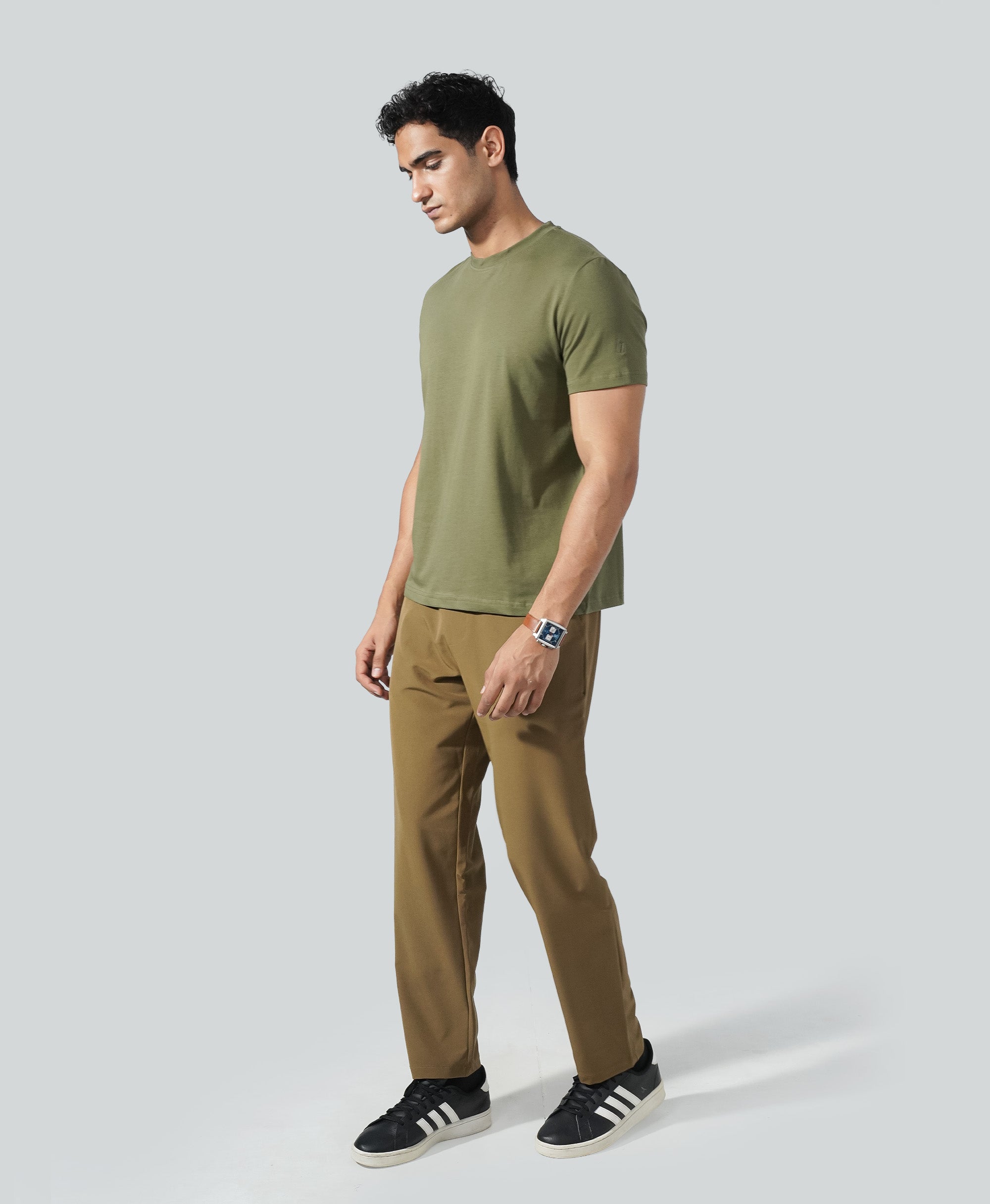 24.7 Tee - Pure Olive