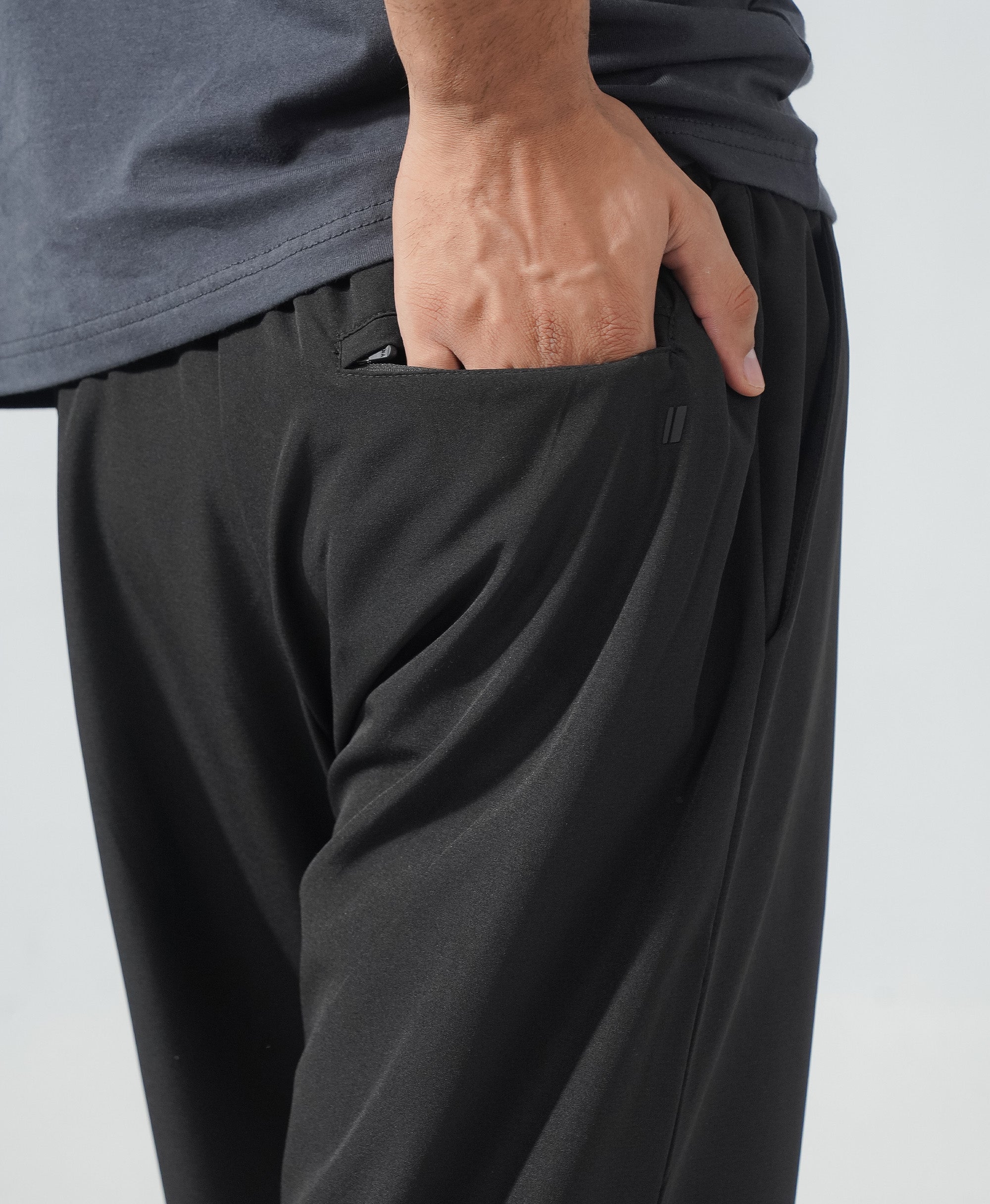 Commuter Pull-On Pants - Jet Black