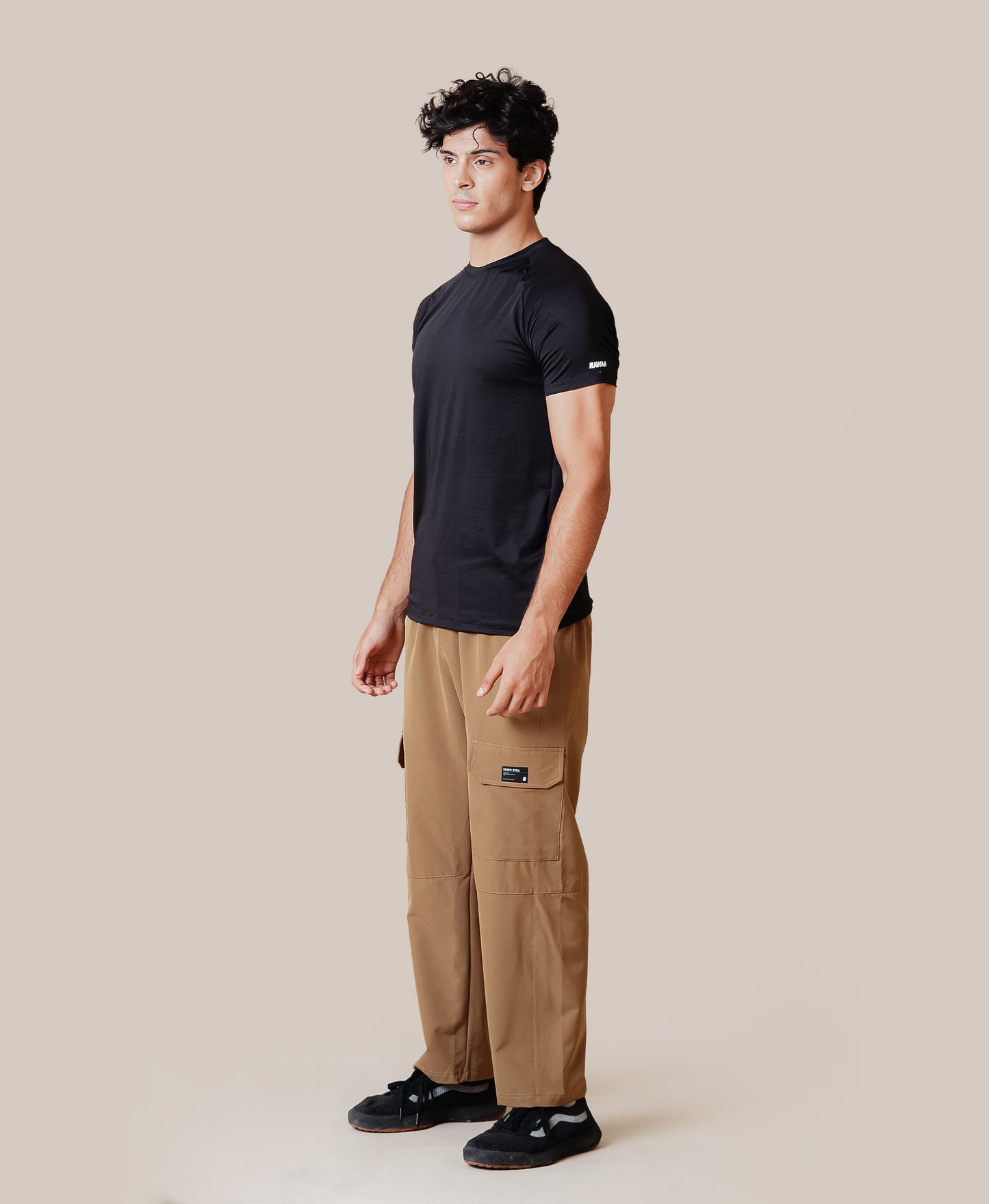 Engine Cargo Pants - Camel