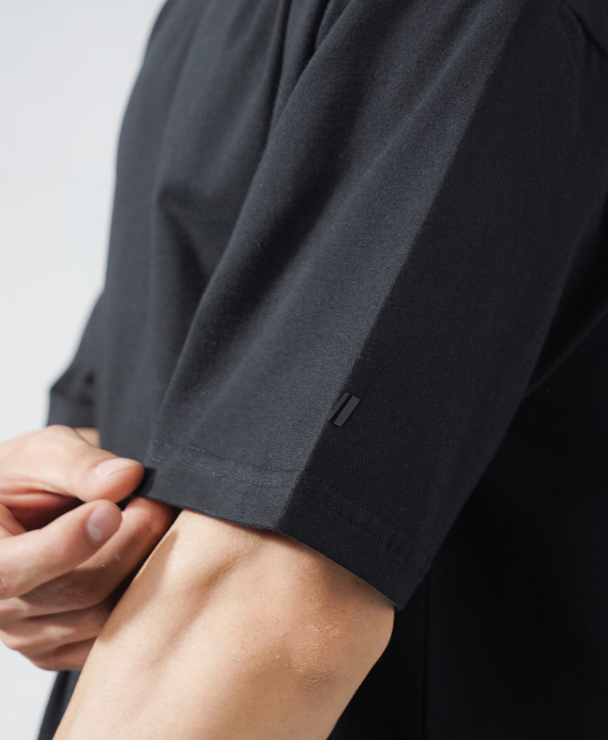 24.7 Oversized Tee -Just  Black