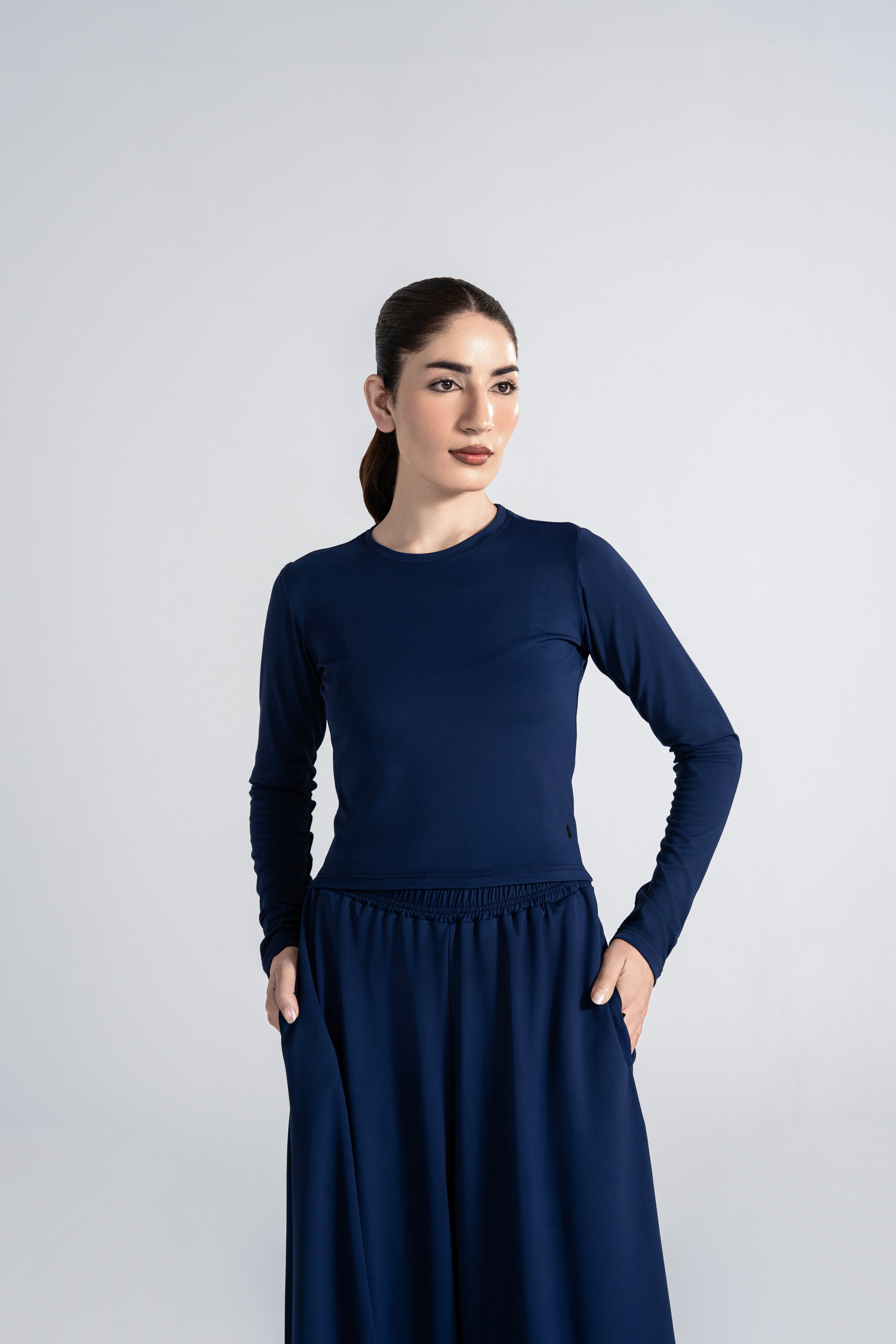 Bodyline Long Sleeve Tee - Midnight Navy