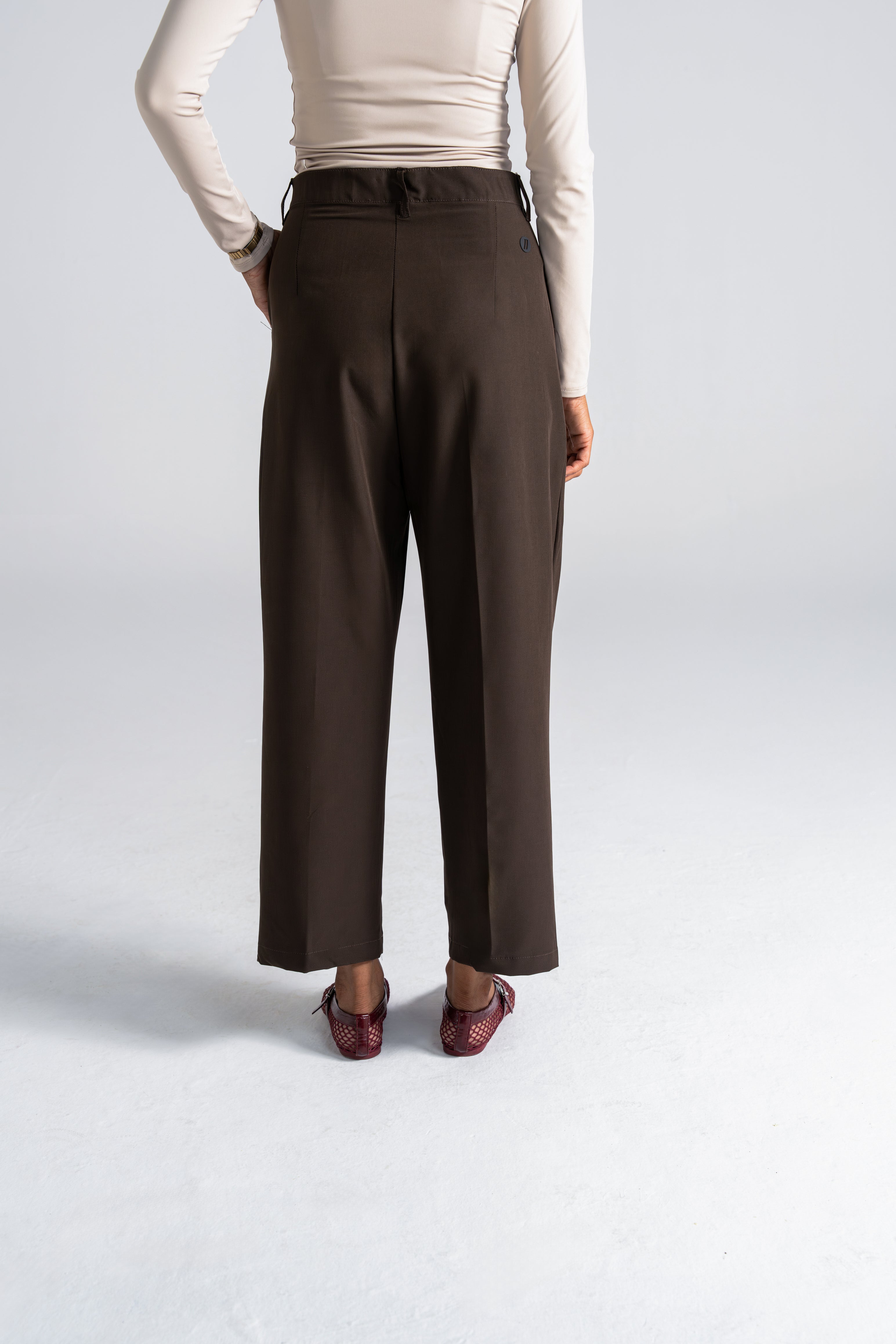 Studio Pleated Pant - Mocha Brown