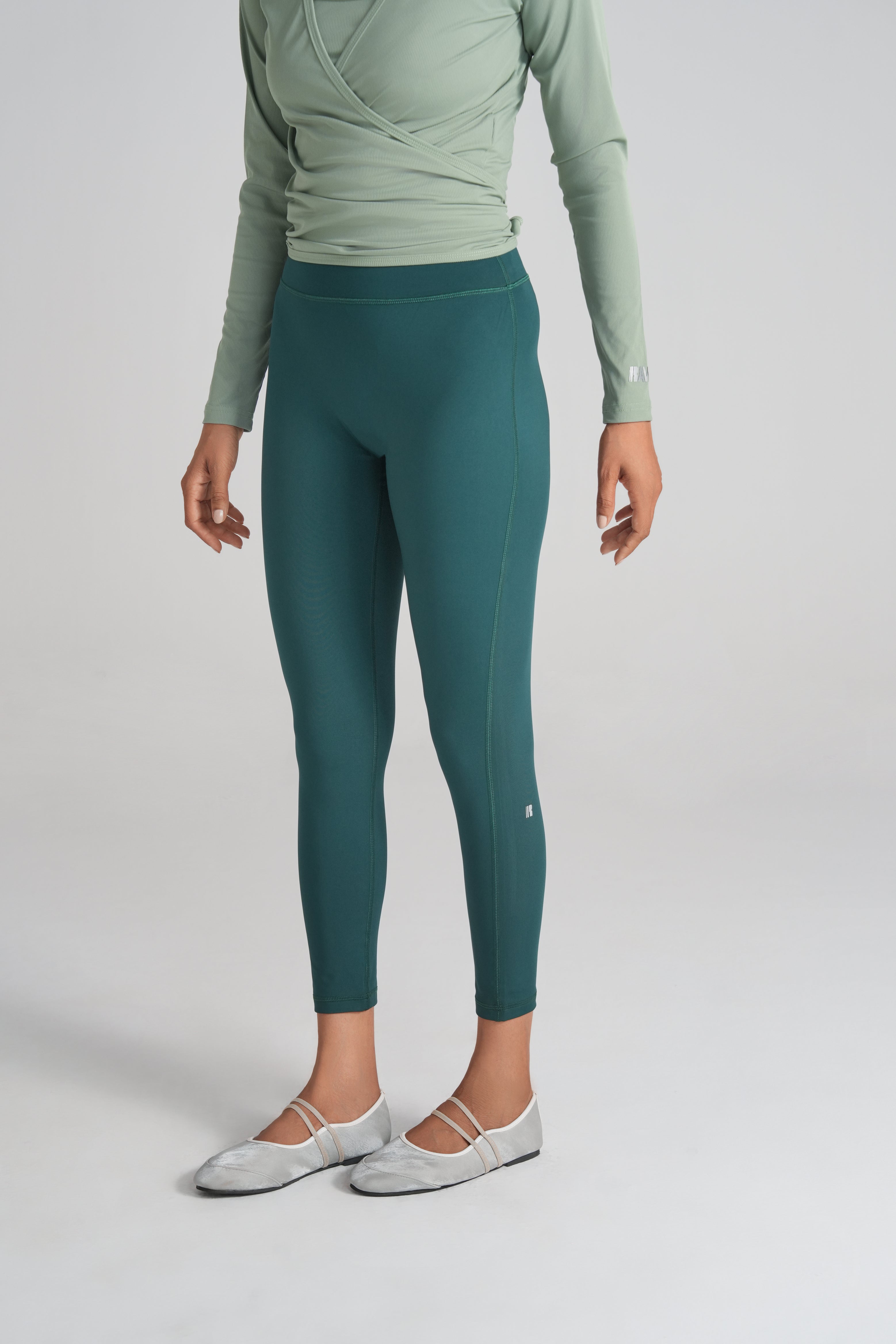 Soft Sculpt 7/8 Legging - Deep Forest