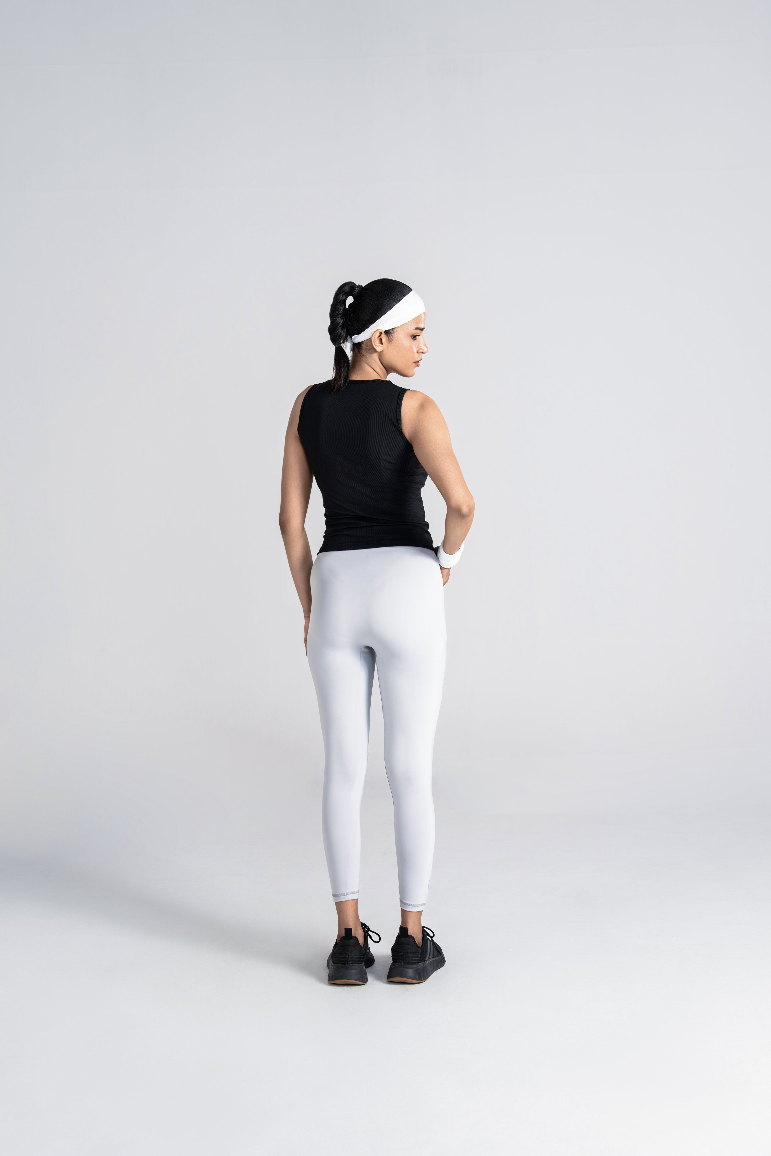 Contour Rib Tank - Jet Black