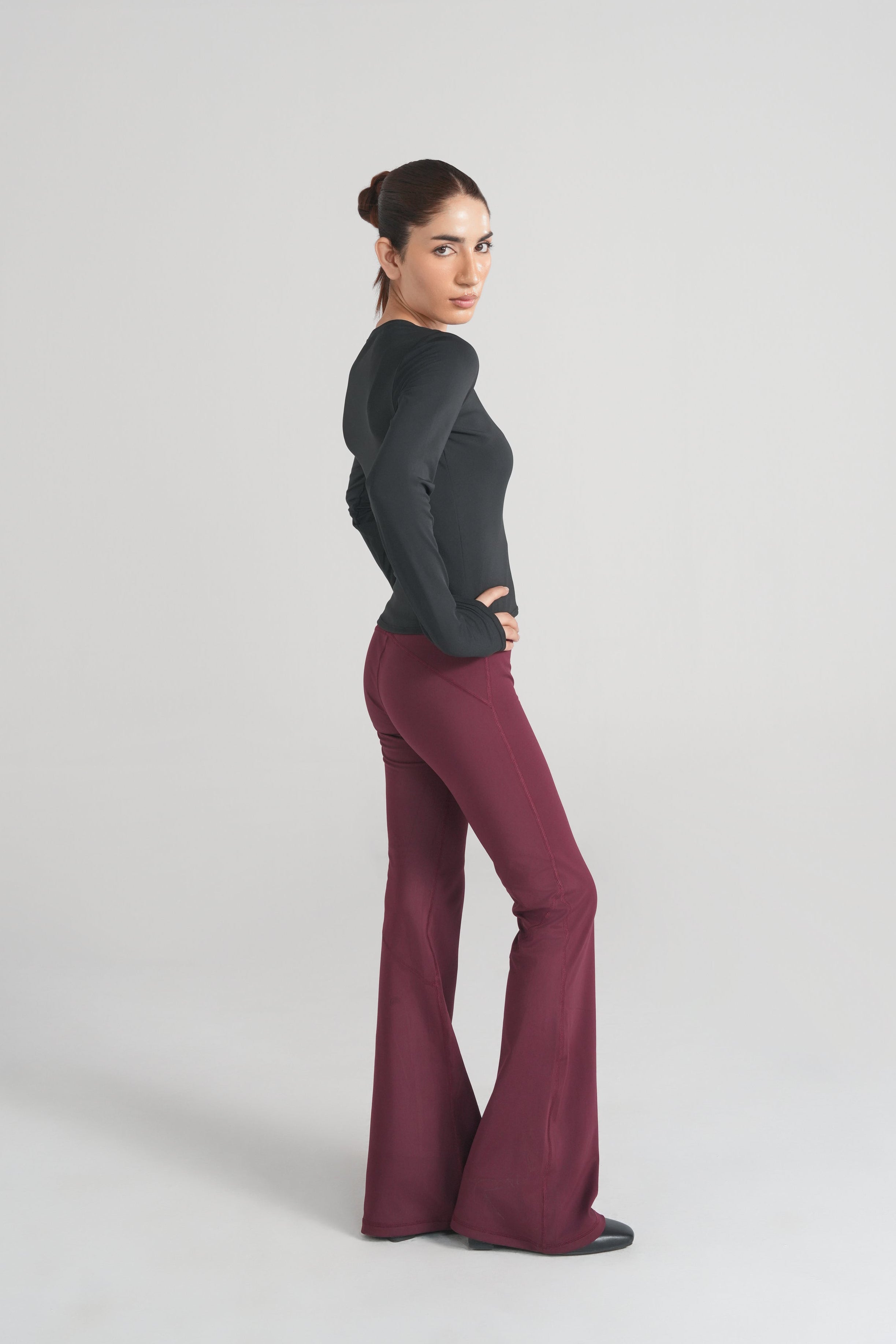 Soft Sculpt Flare Legging - Burgundy