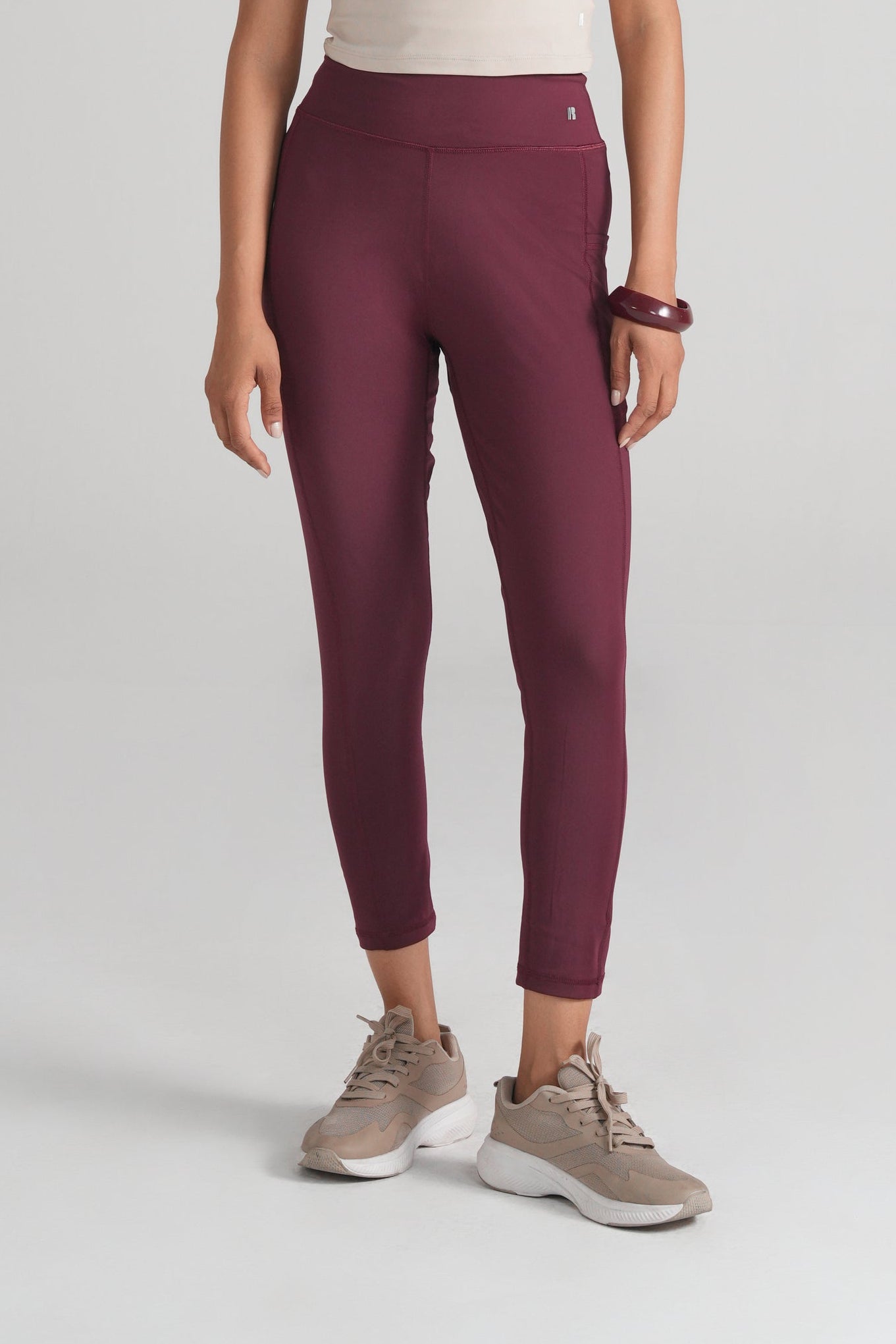 Form Legging - Burgundy