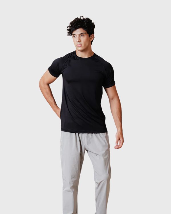 Kinetic Tee - Just Black