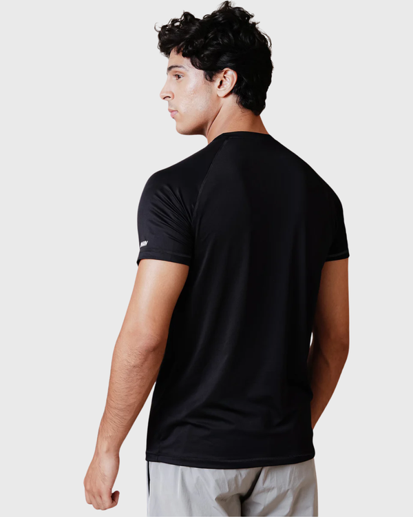 Kinetic Tee - Just Black