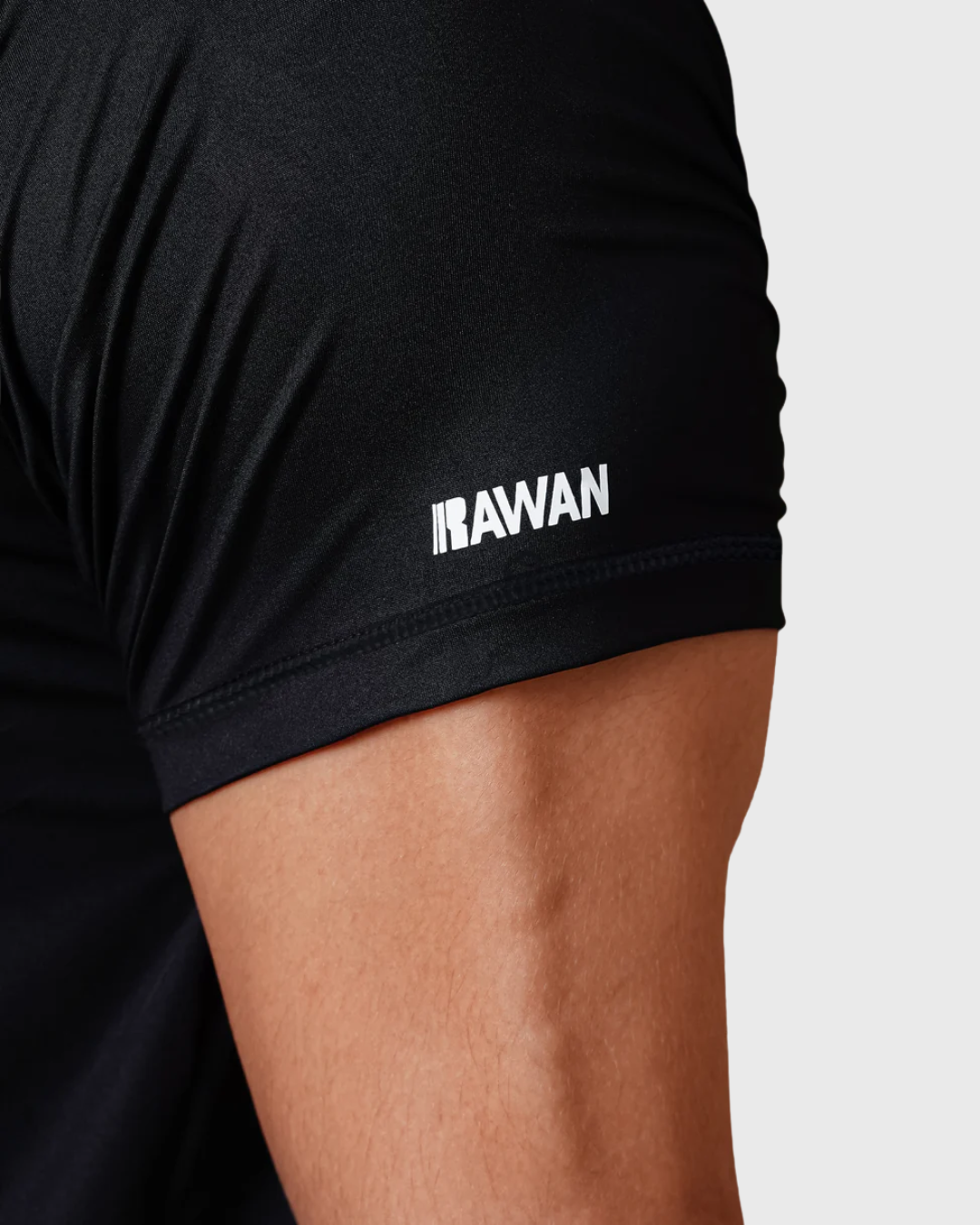 Kinetic Tee - Just Black