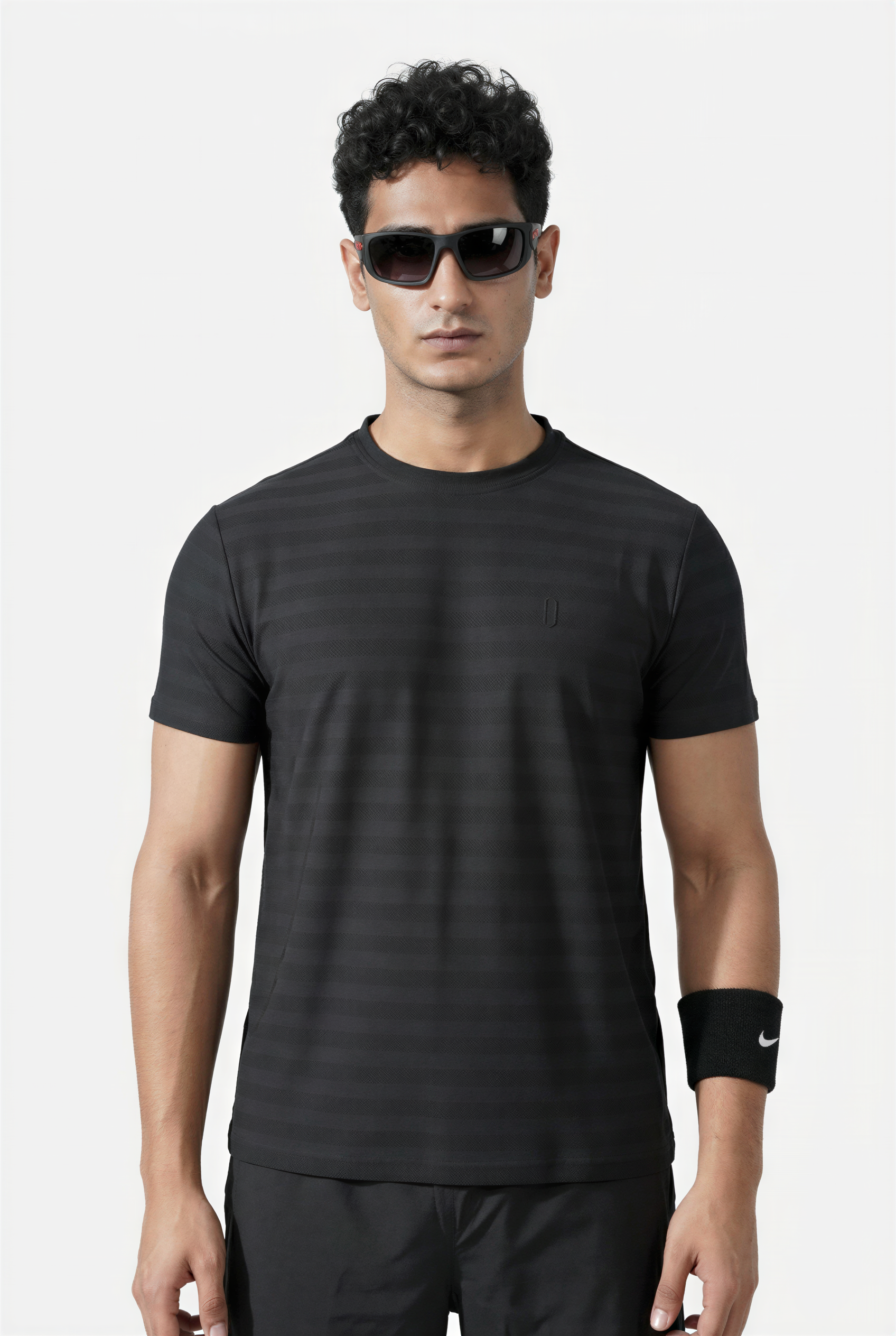 Windrunner Tee - True Black
