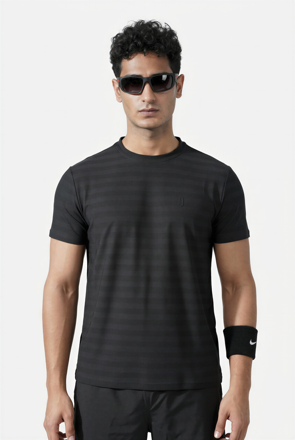 Windrunner Tee - True Black