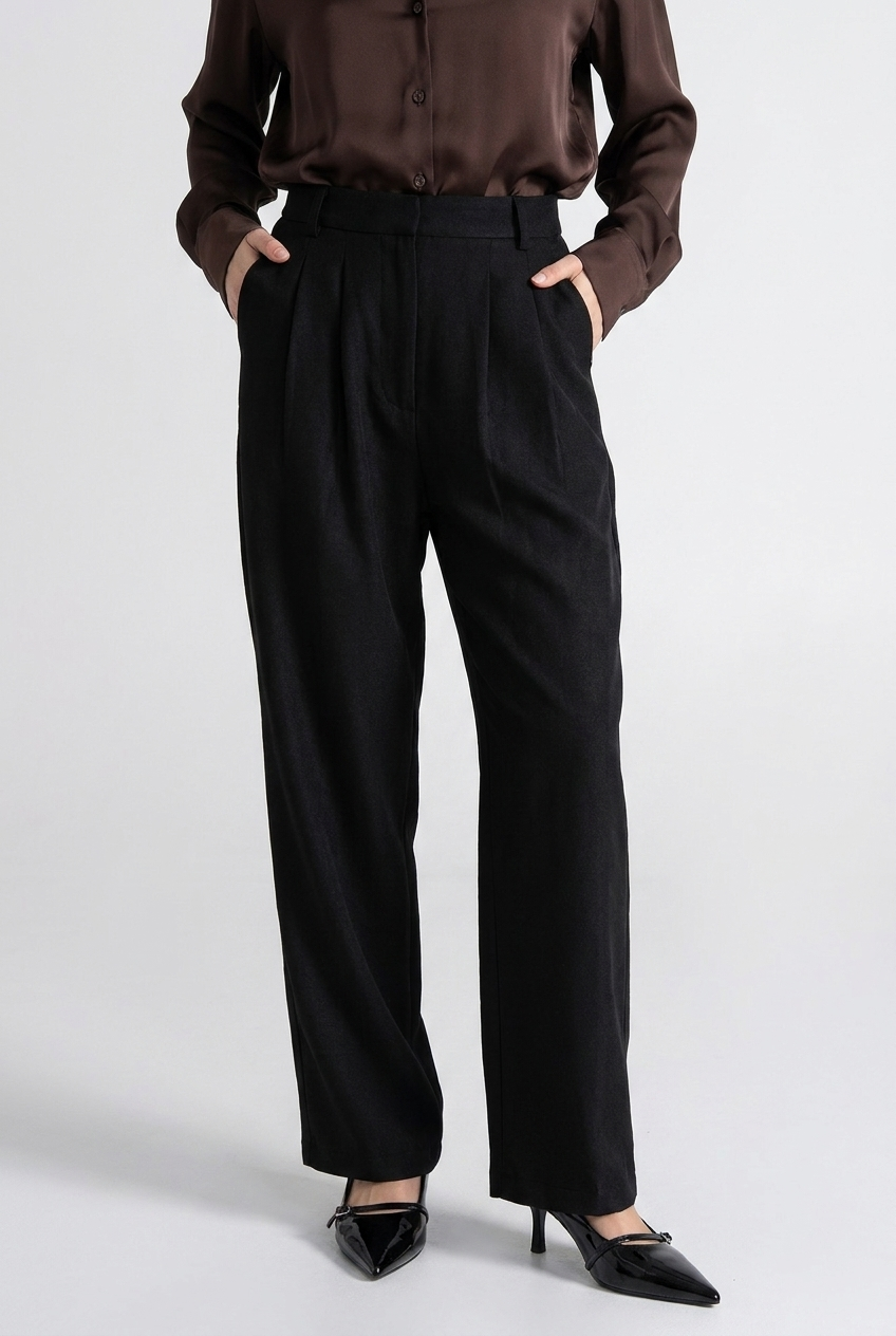 Studio Pleated Pant - Jet Black