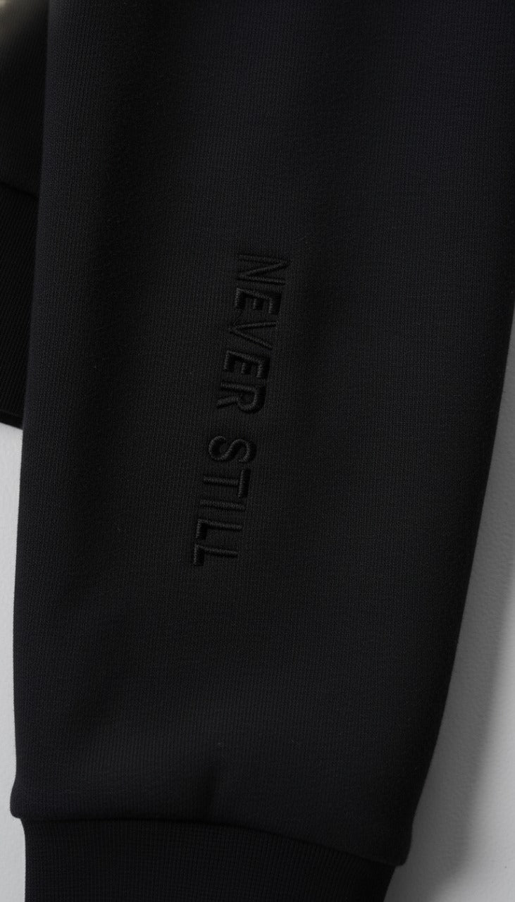 24.7 Hoodie - Just Black