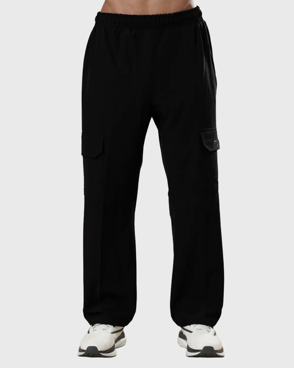 Engine Cargo Pants - Jet Black